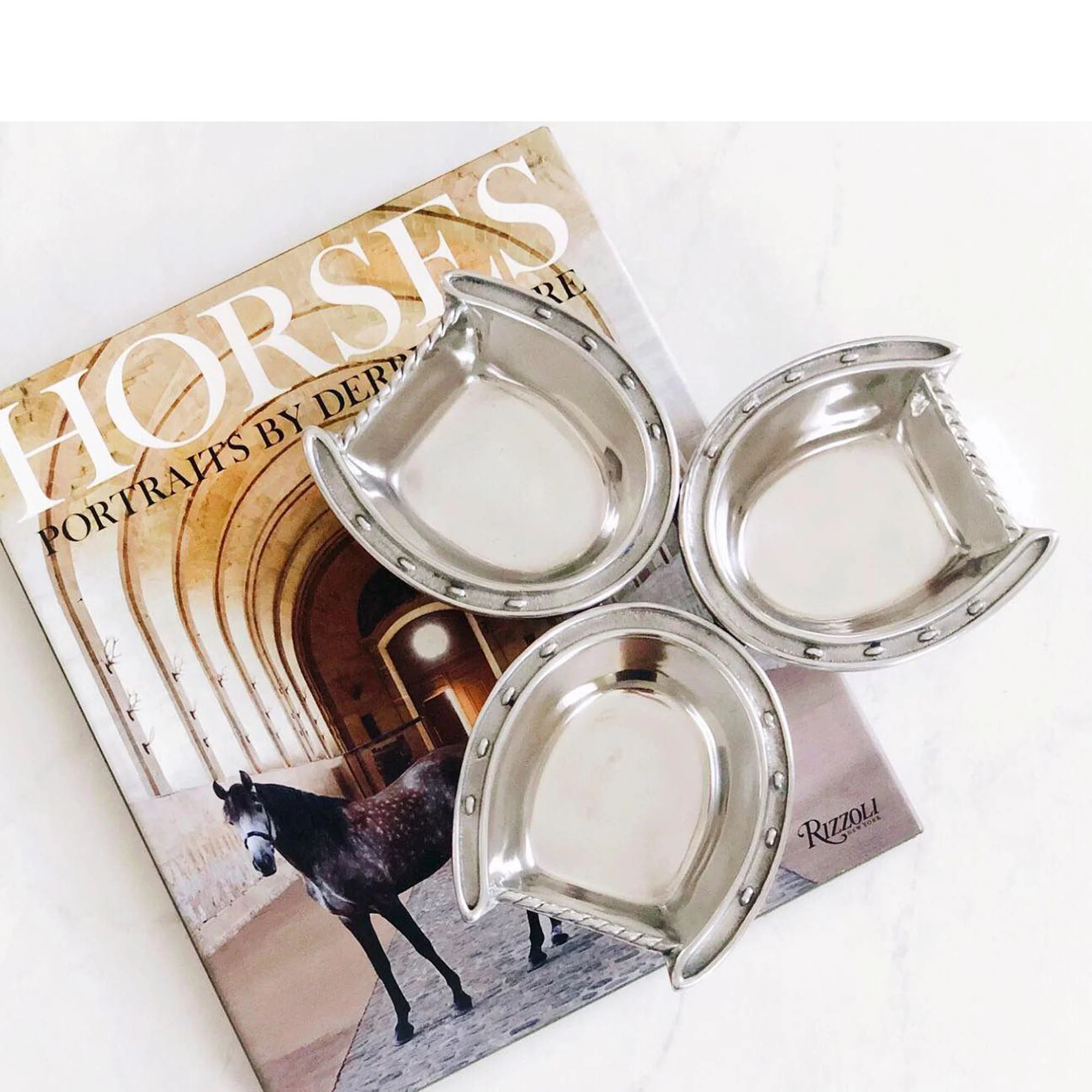 The Tres Horseshoe Bowl