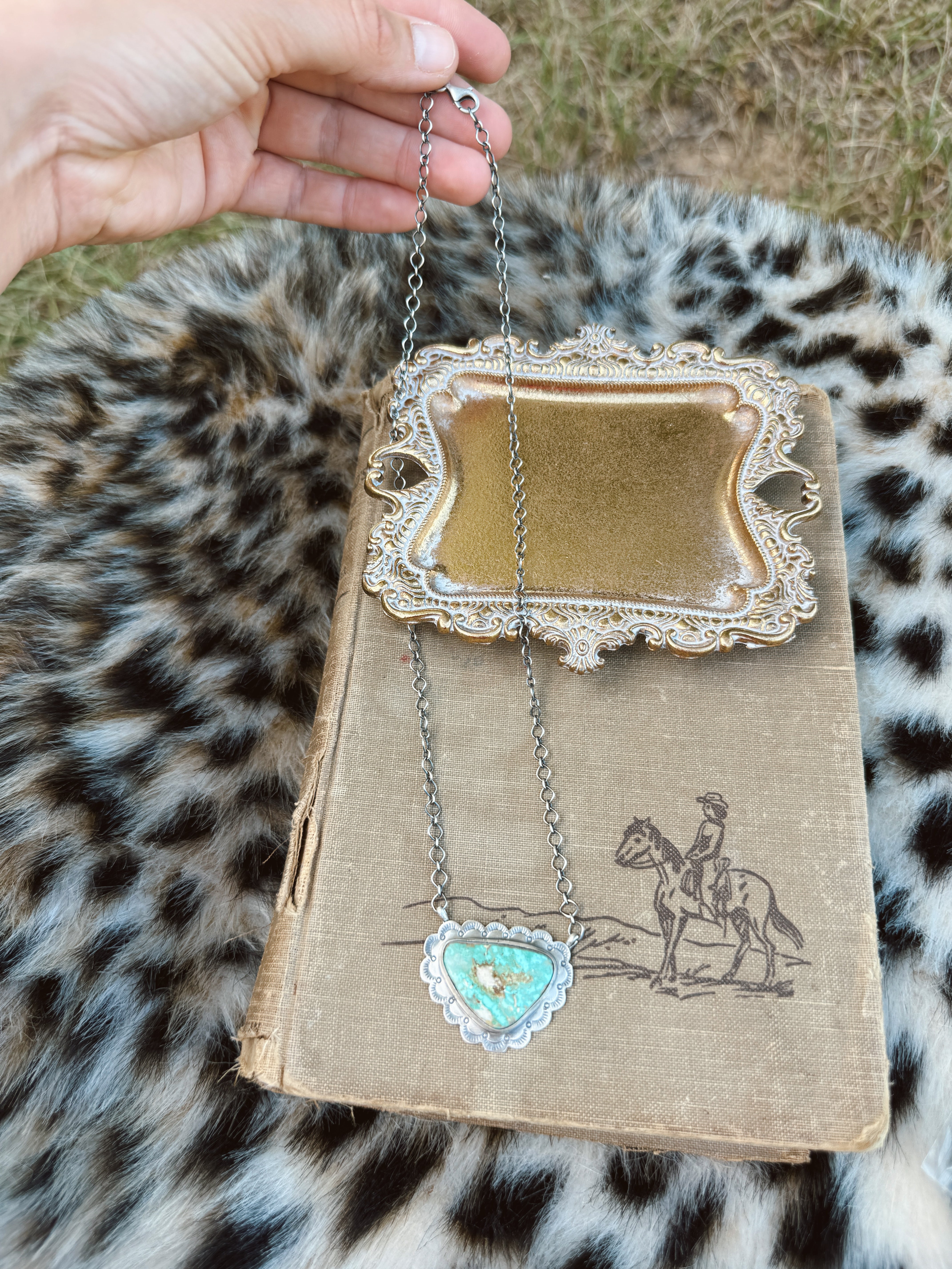The Charlie Necklace
