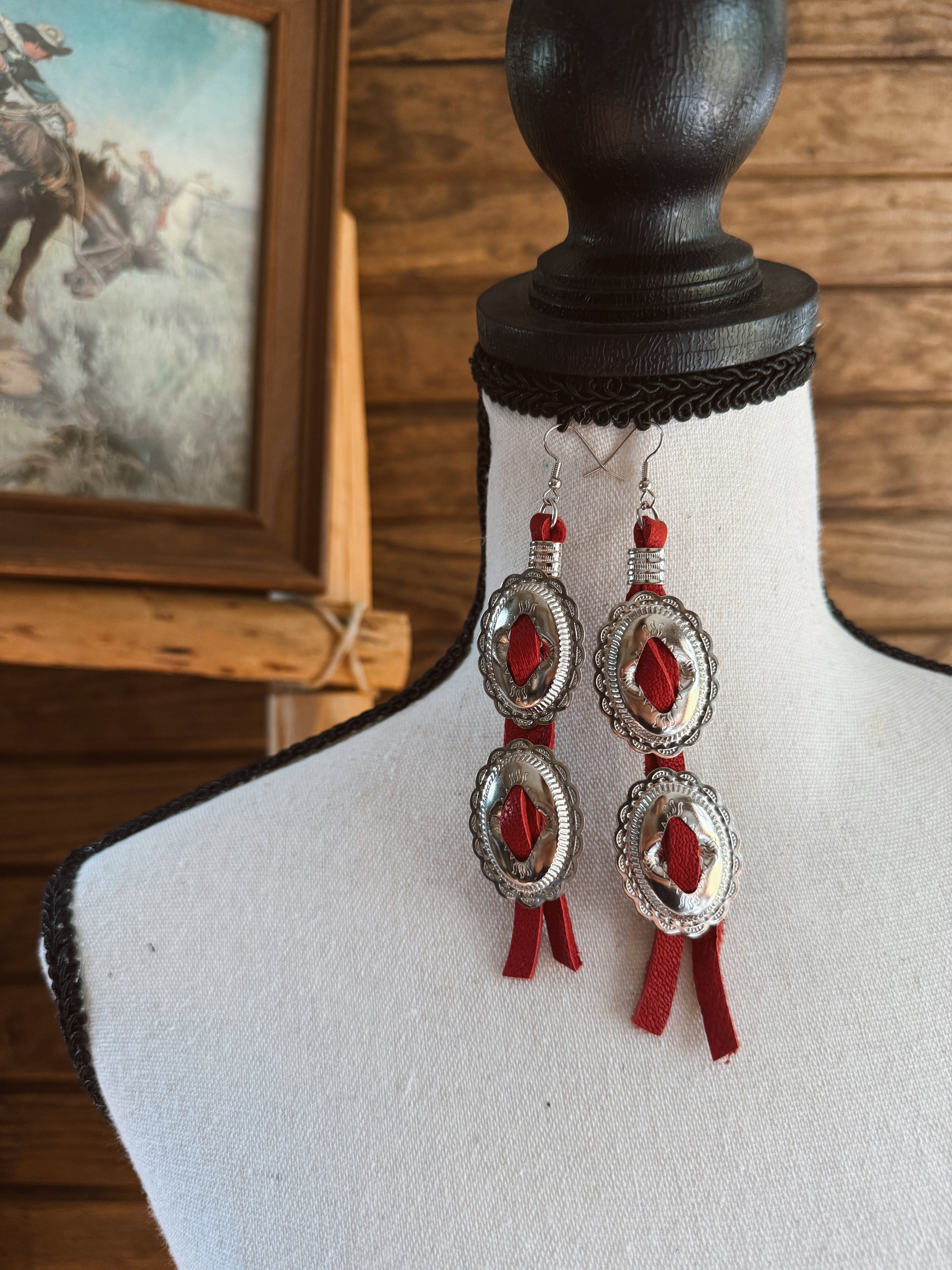 The Concho Earrings - Red
