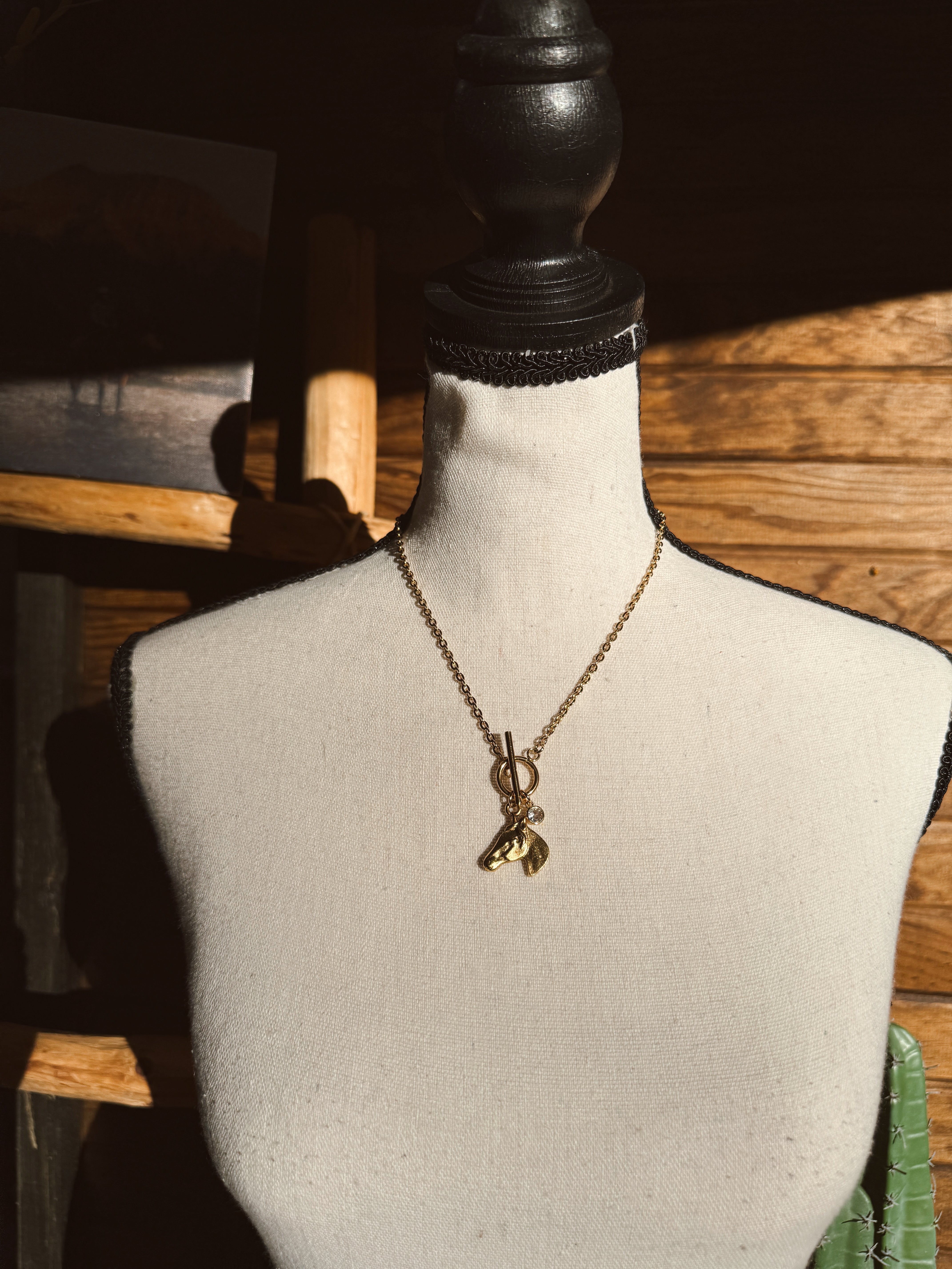 The Pony Necklace