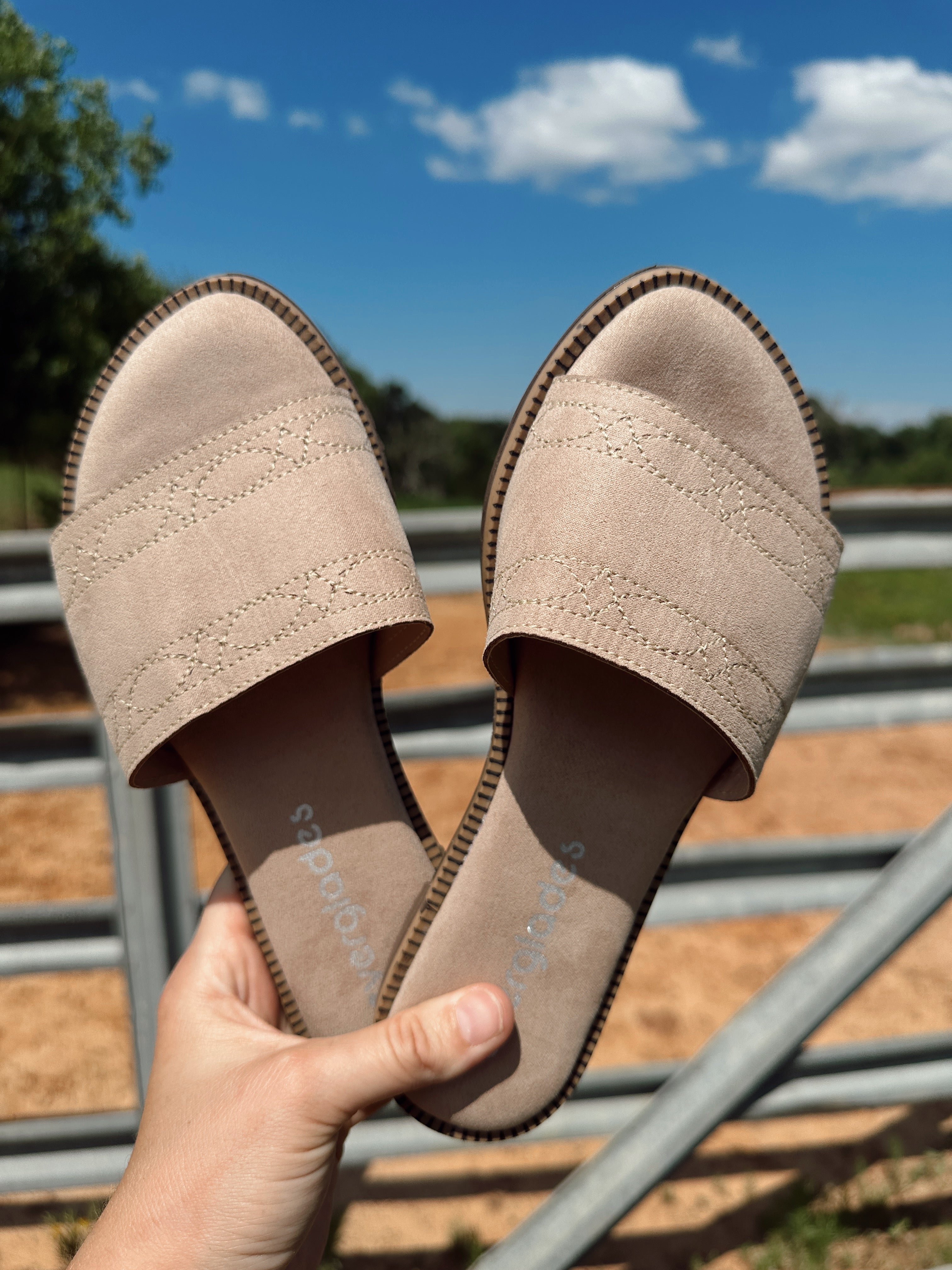 The Boot Stitch Sandal - Nude