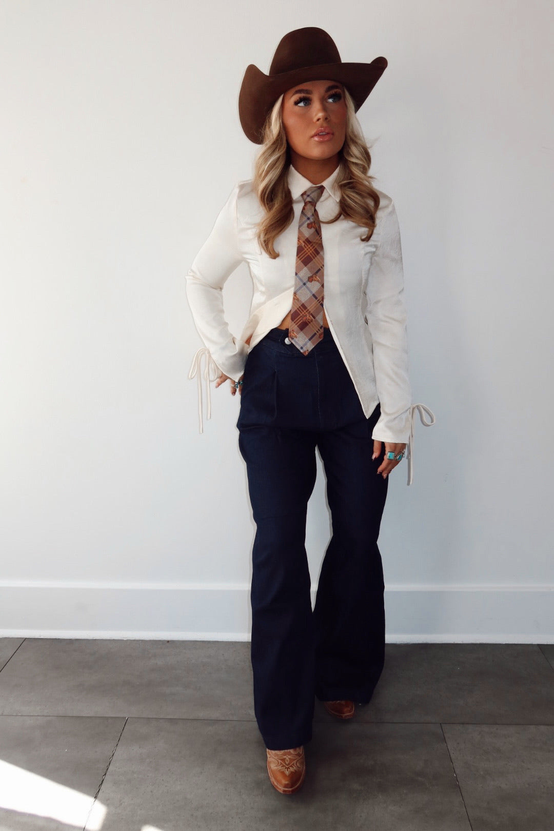 The Denim Pin Tuck Jeans