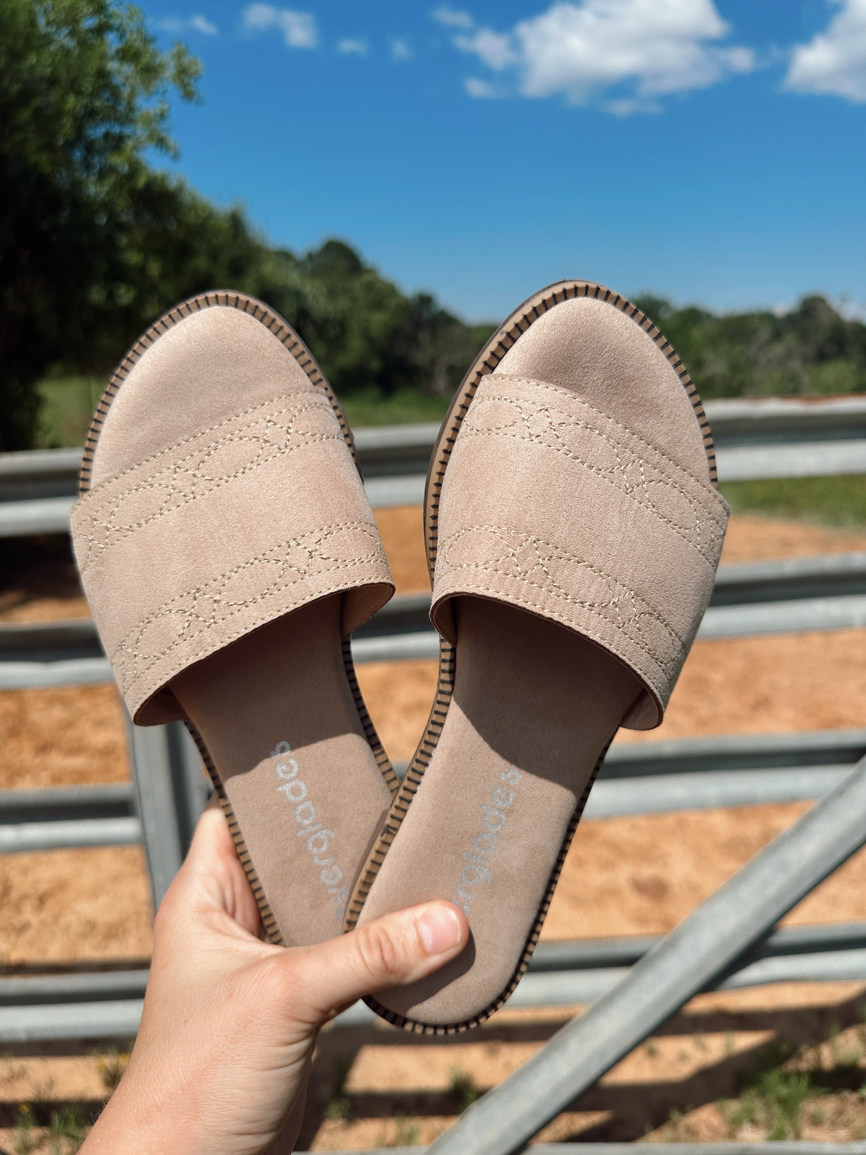 The Boot Stitch Sandal - Nude