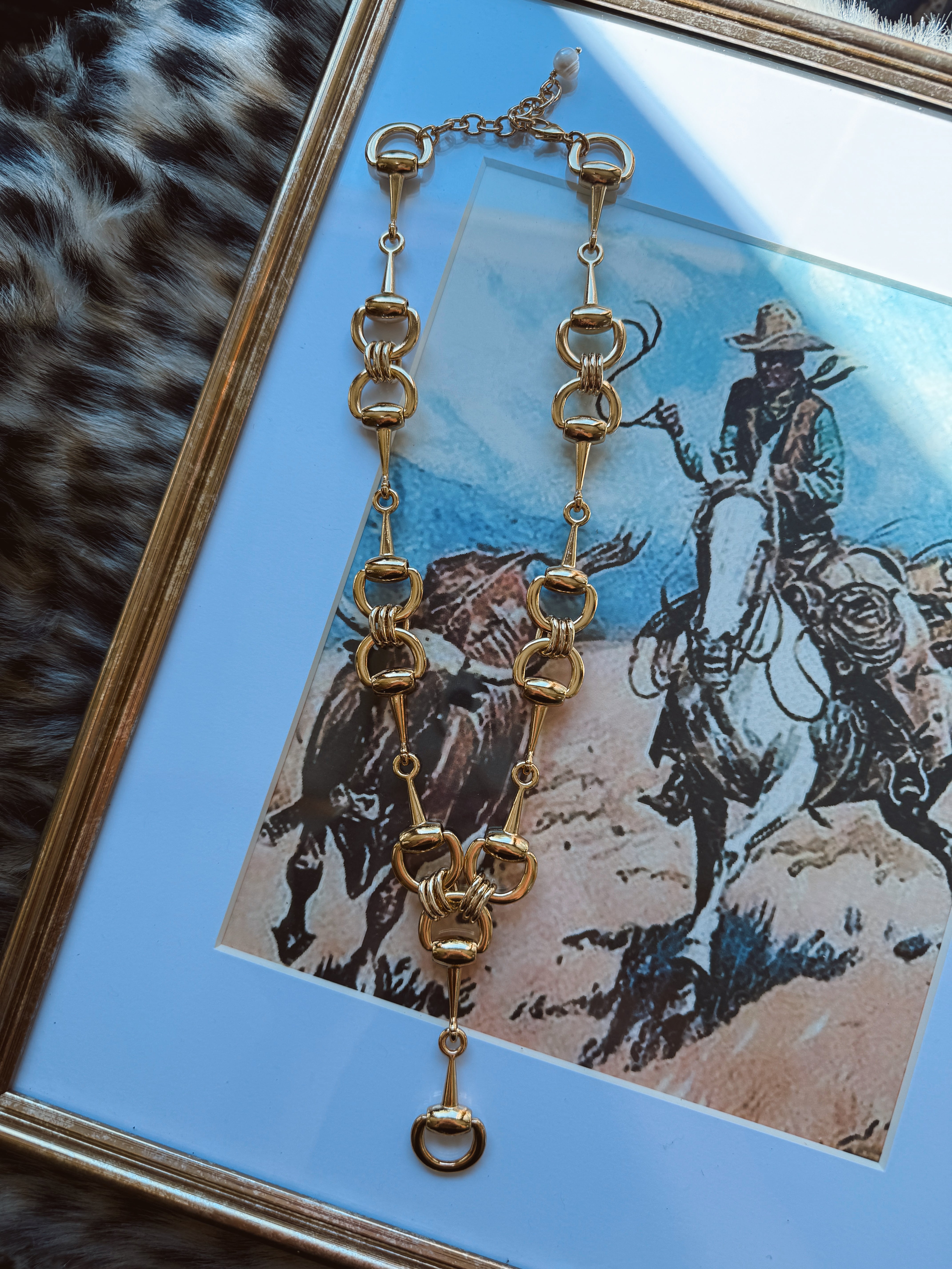 The Snaffle Bit Lariat Necklace - Gold