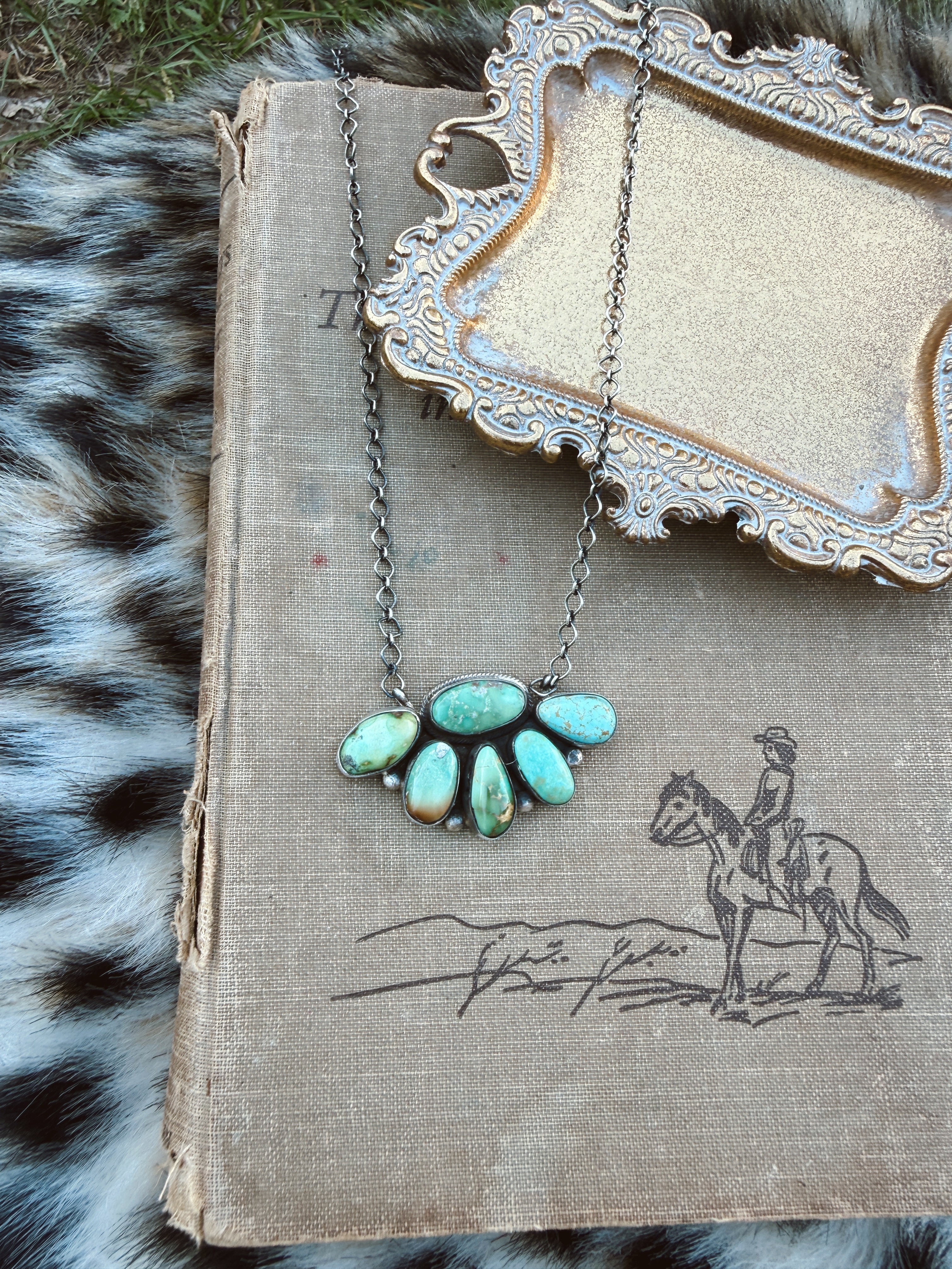 The Loralee Necklace