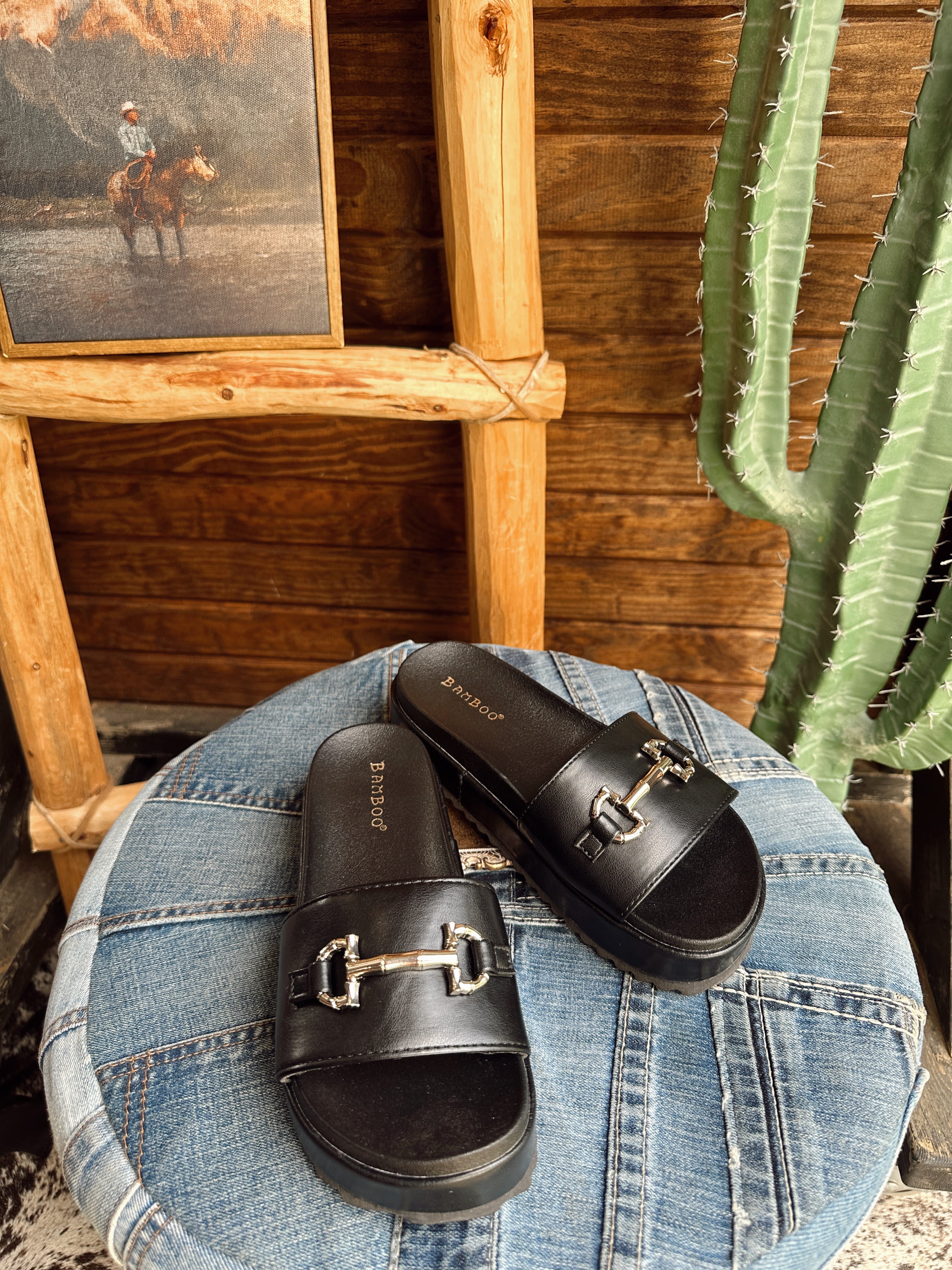 The Bitty Sandal - Black