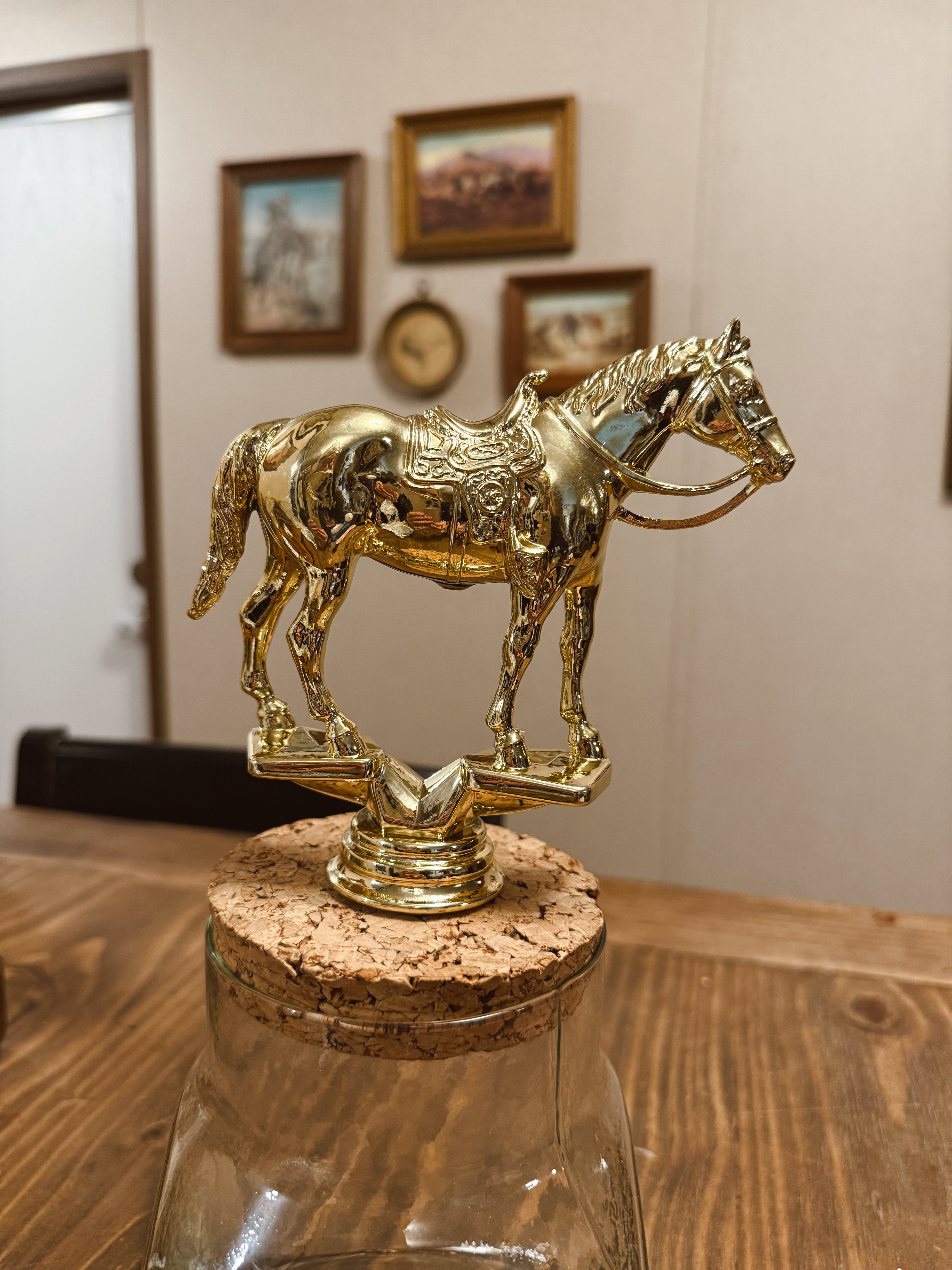 The Large Vintage Saddles Horse - Gold