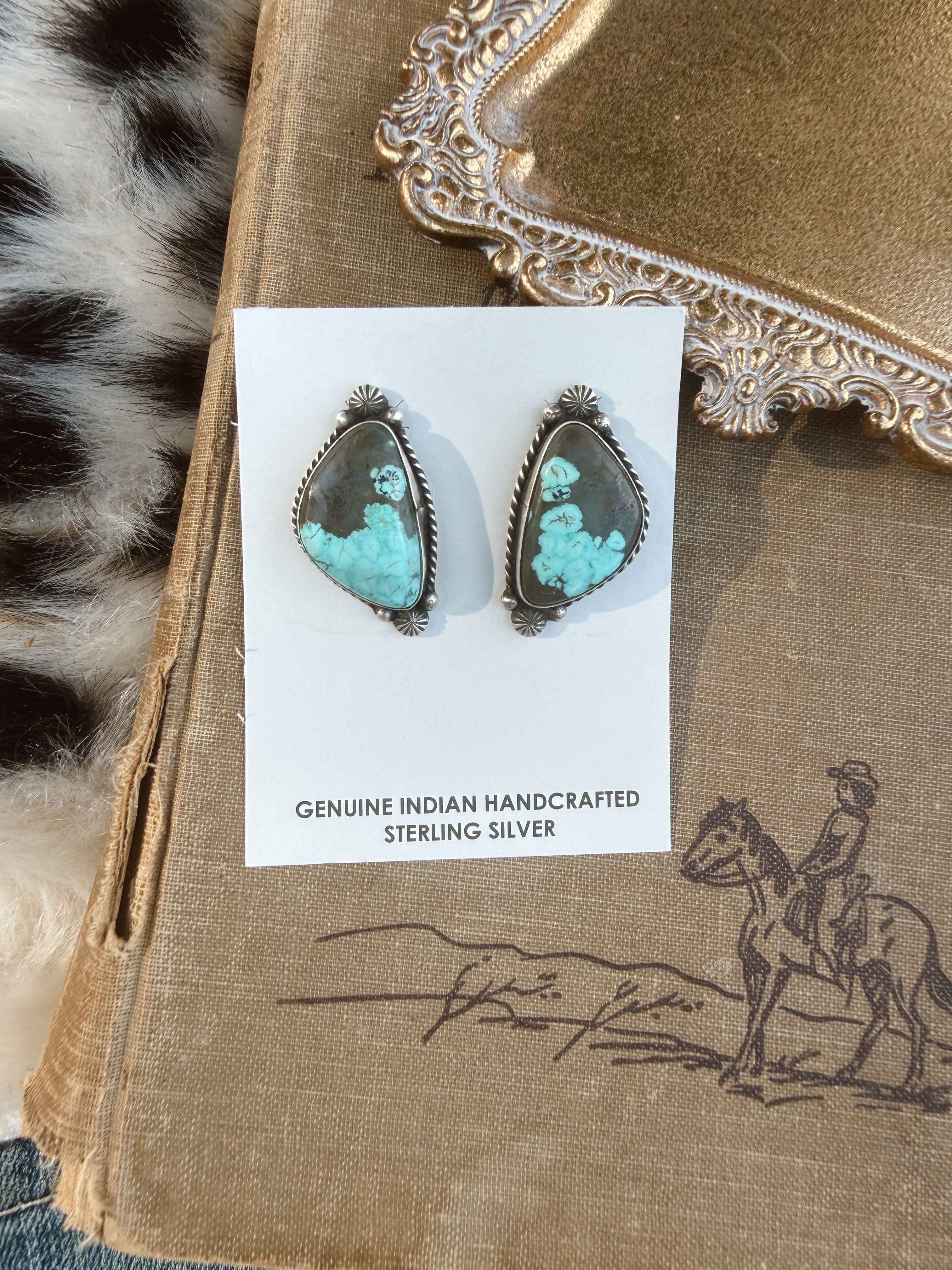 The Rosa Earrings