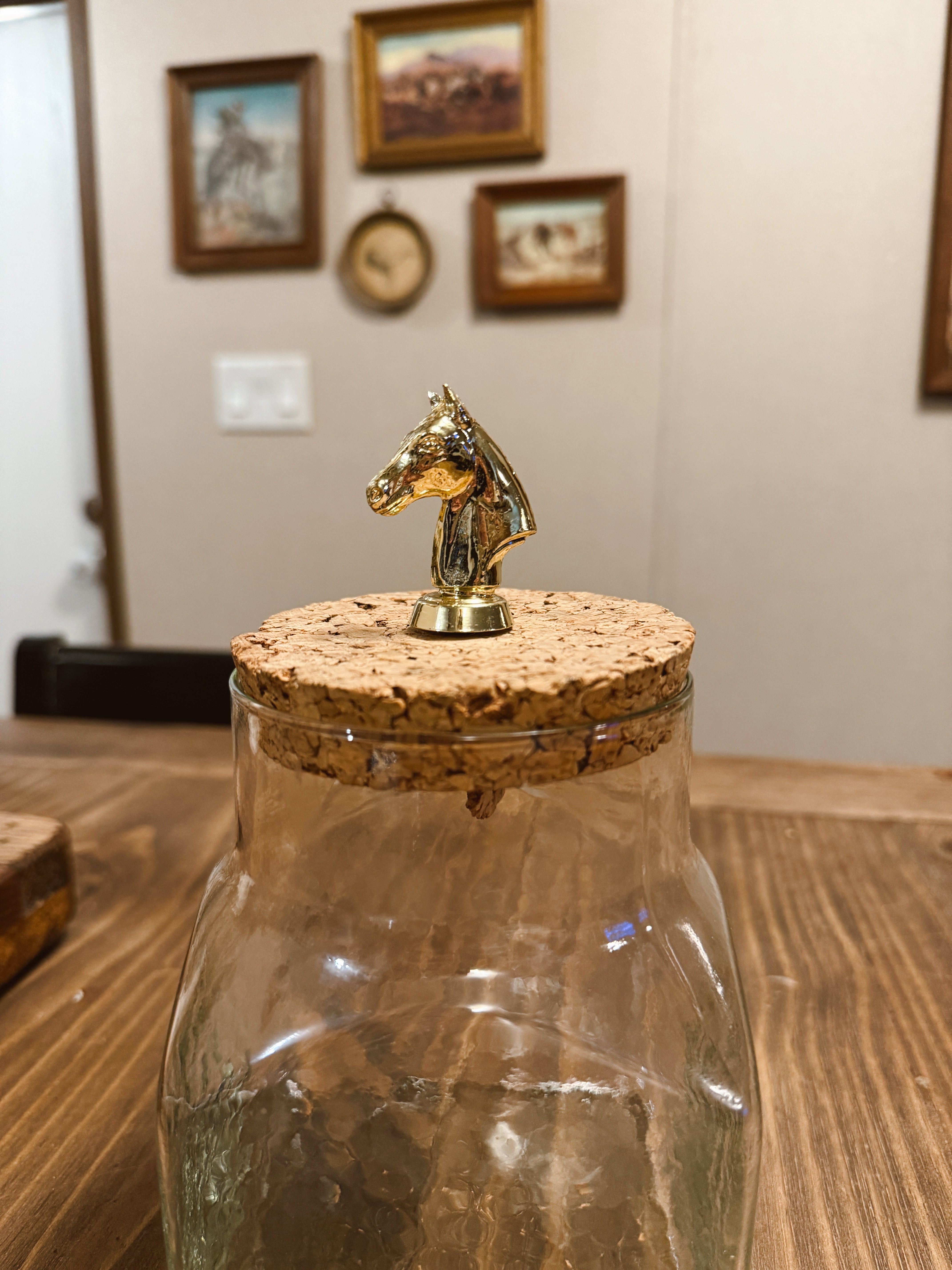 The Vintage Horse Head Topper - Gold