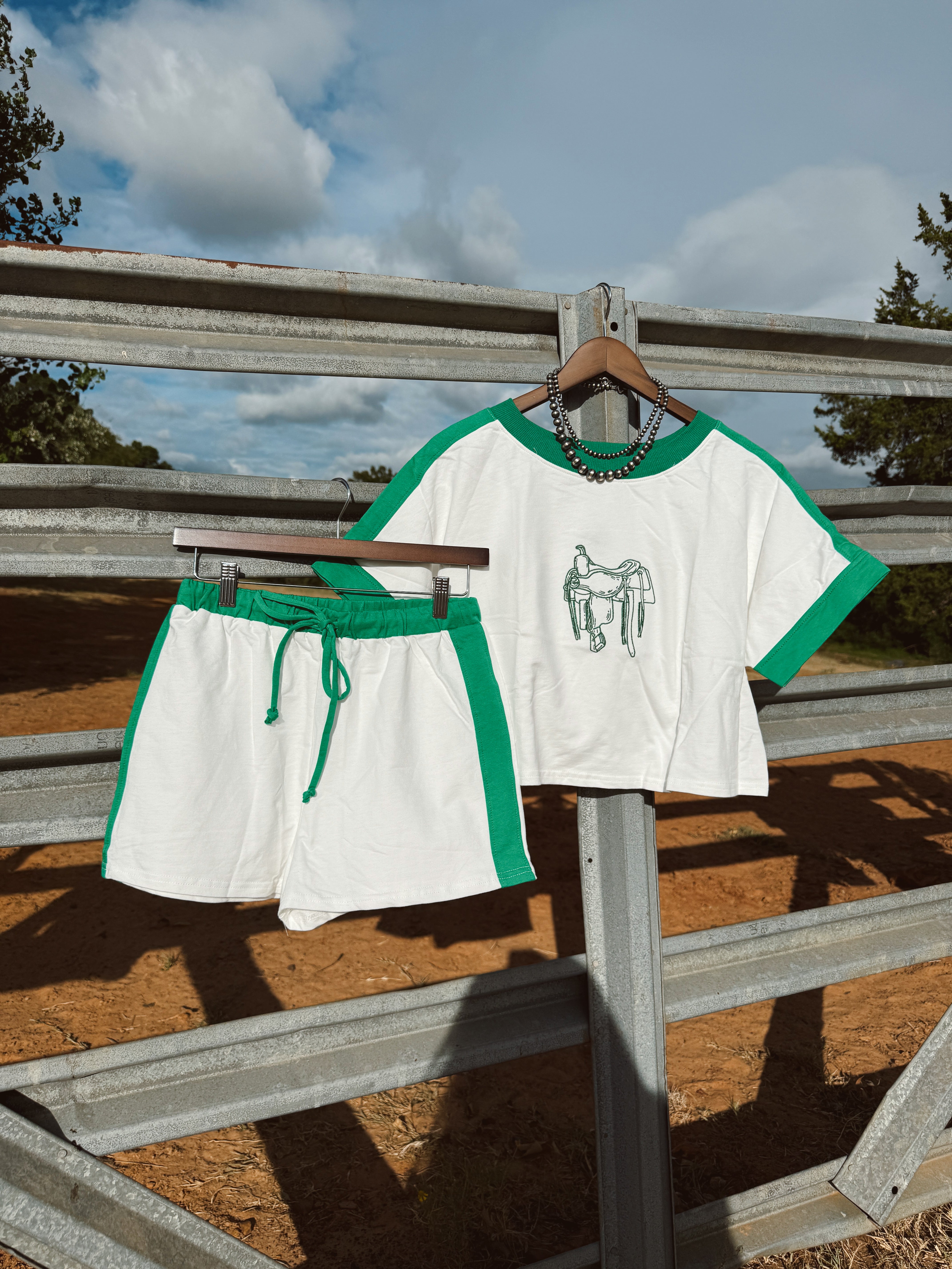 The Saddle Set - Exclusive