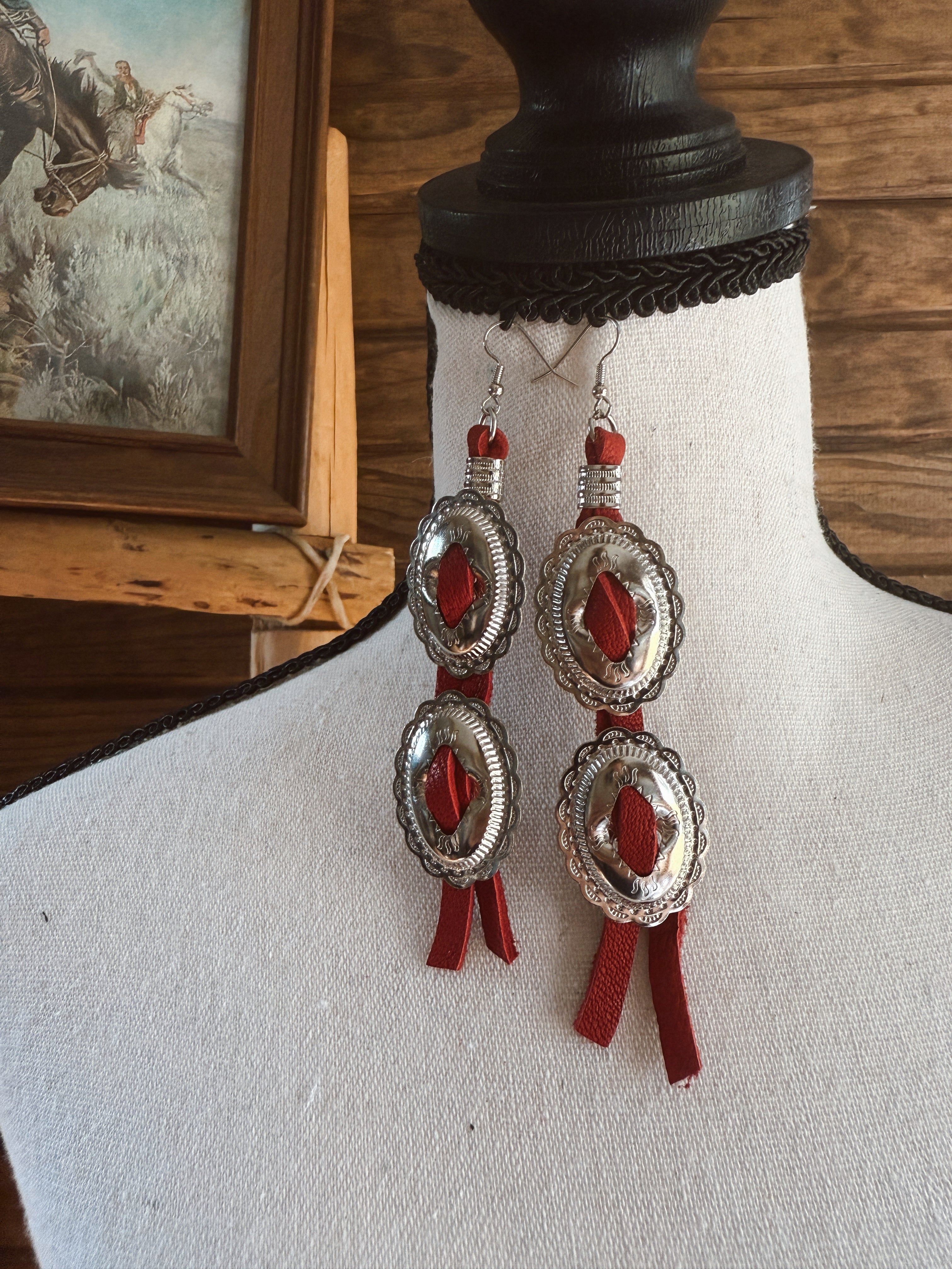 The Concho Earrings - Red