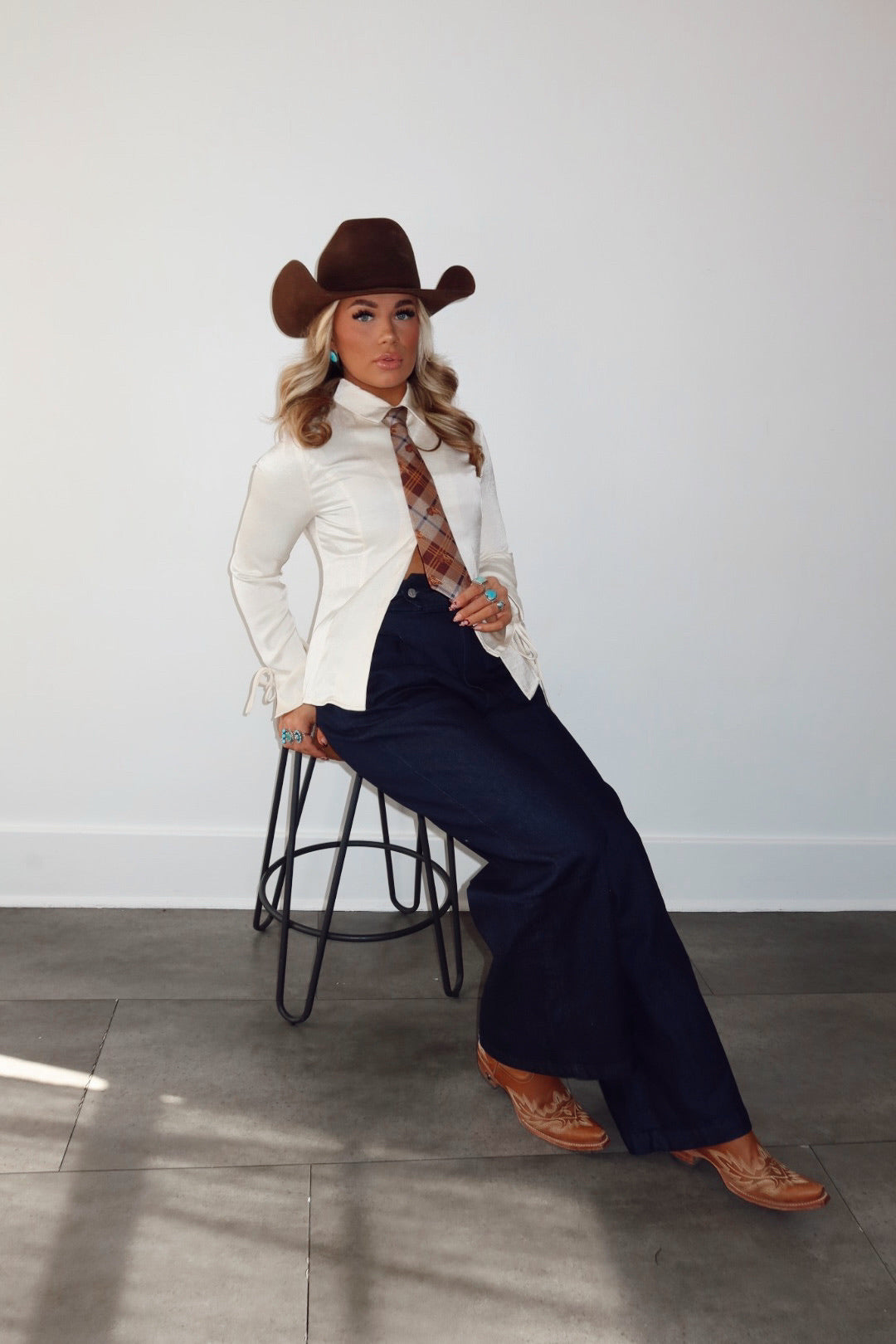 The Denim Pin Tuck Jeans