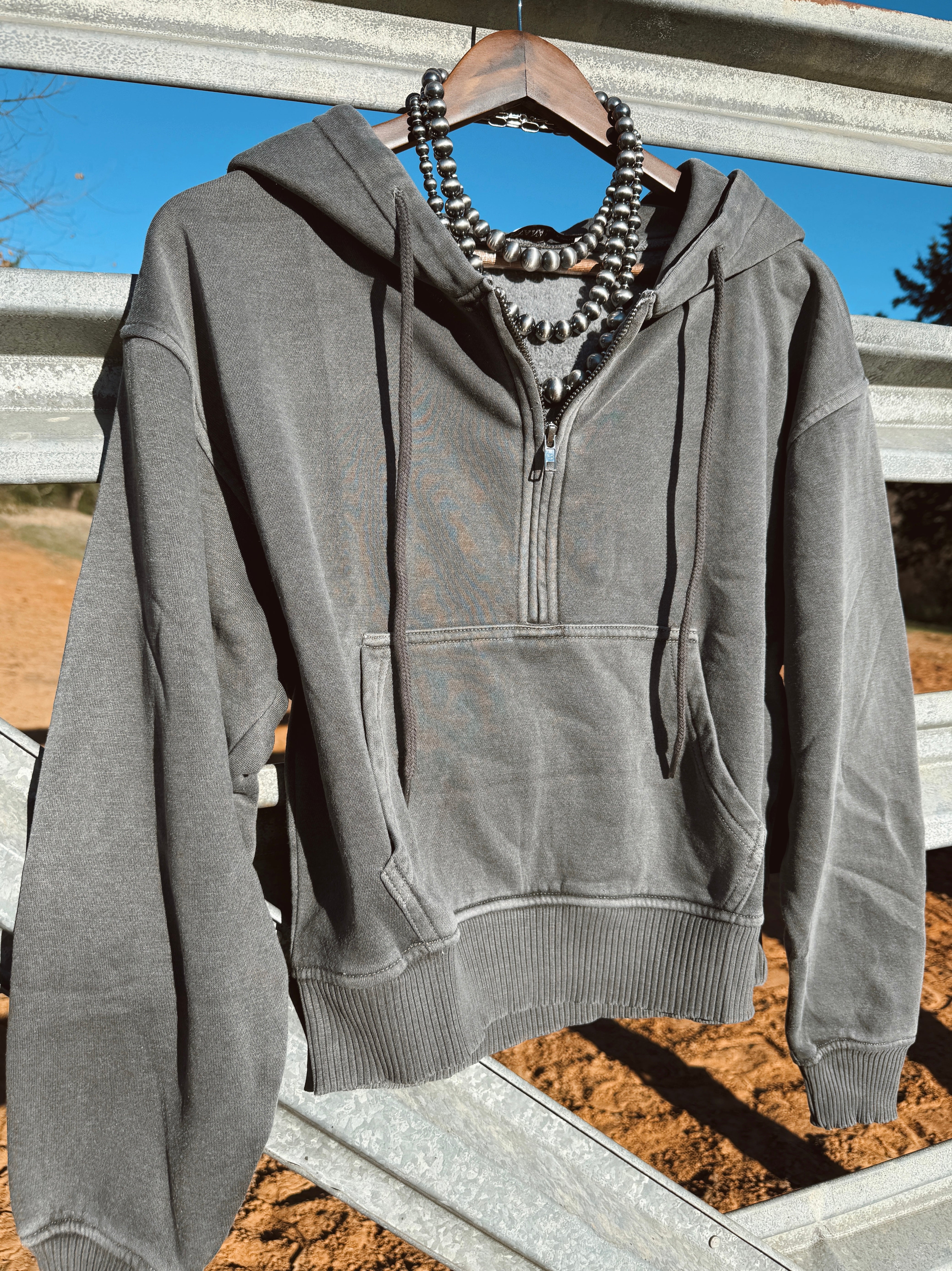 The Reynolds Half Zip - Charcoal