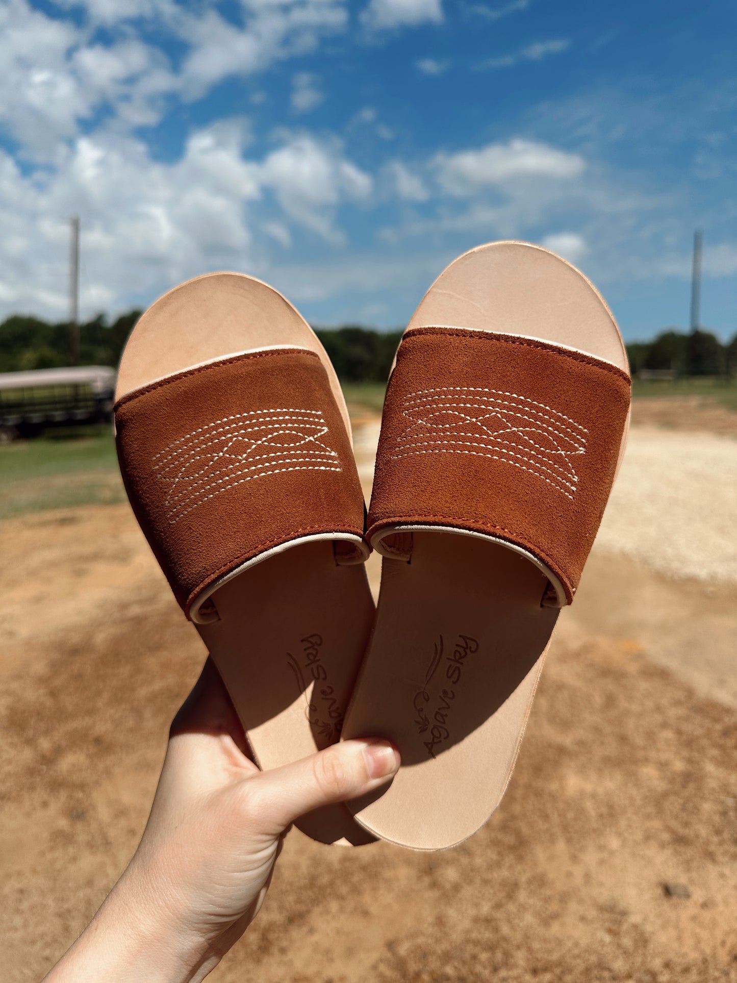 The Boot Stitch Sandal - Rust/Cream