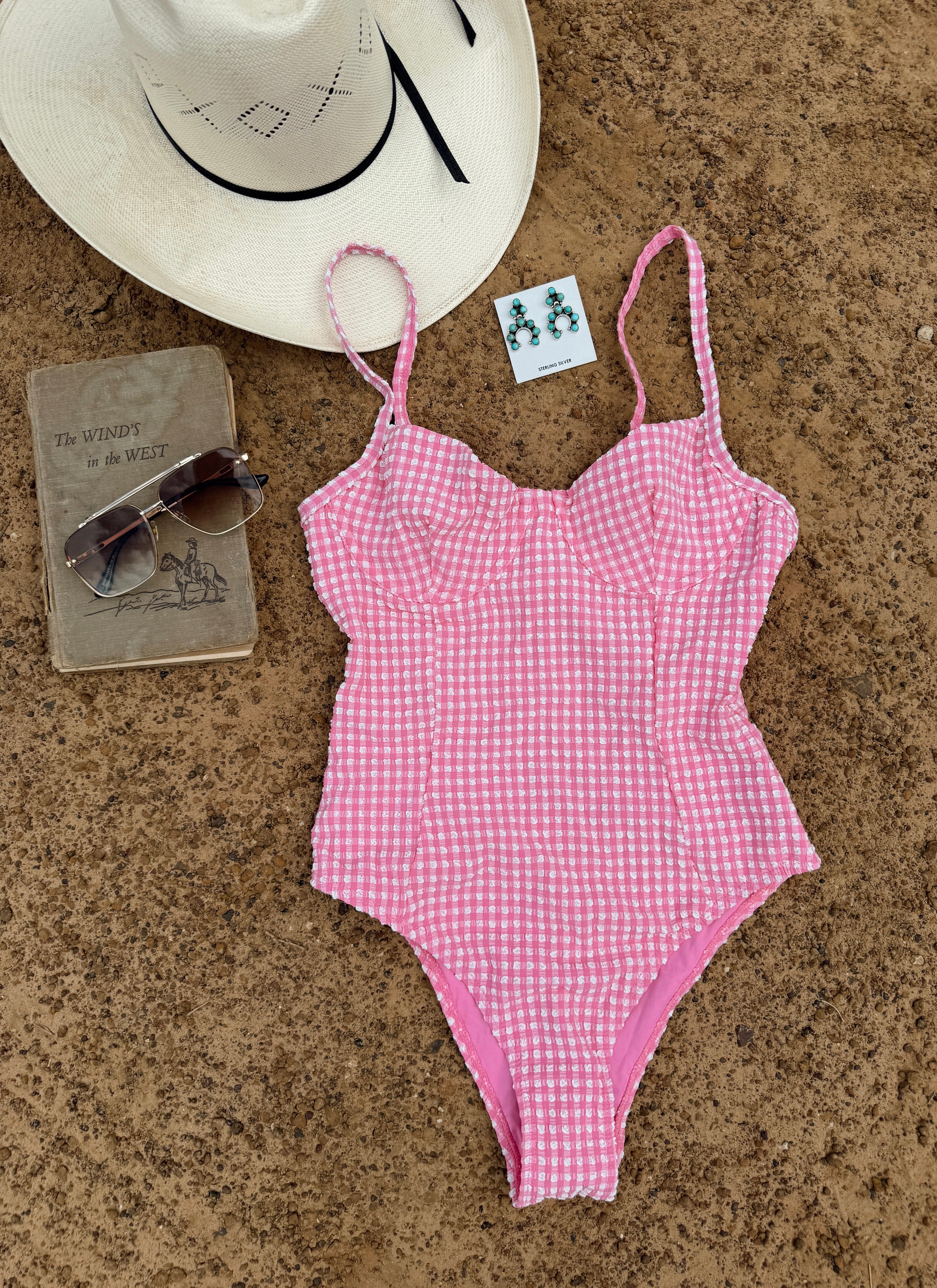 The Regina One Piece