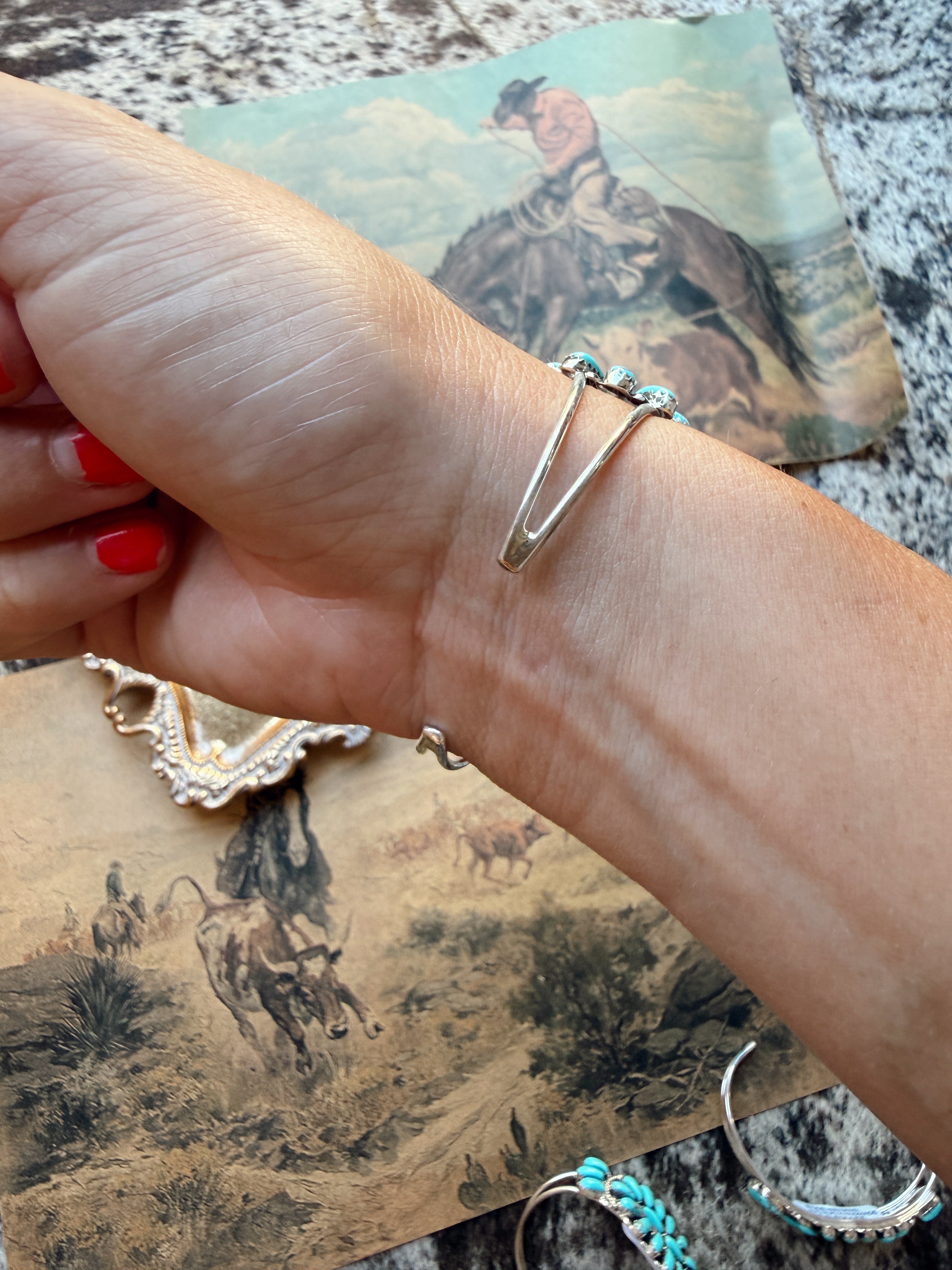 The Loni Cuff