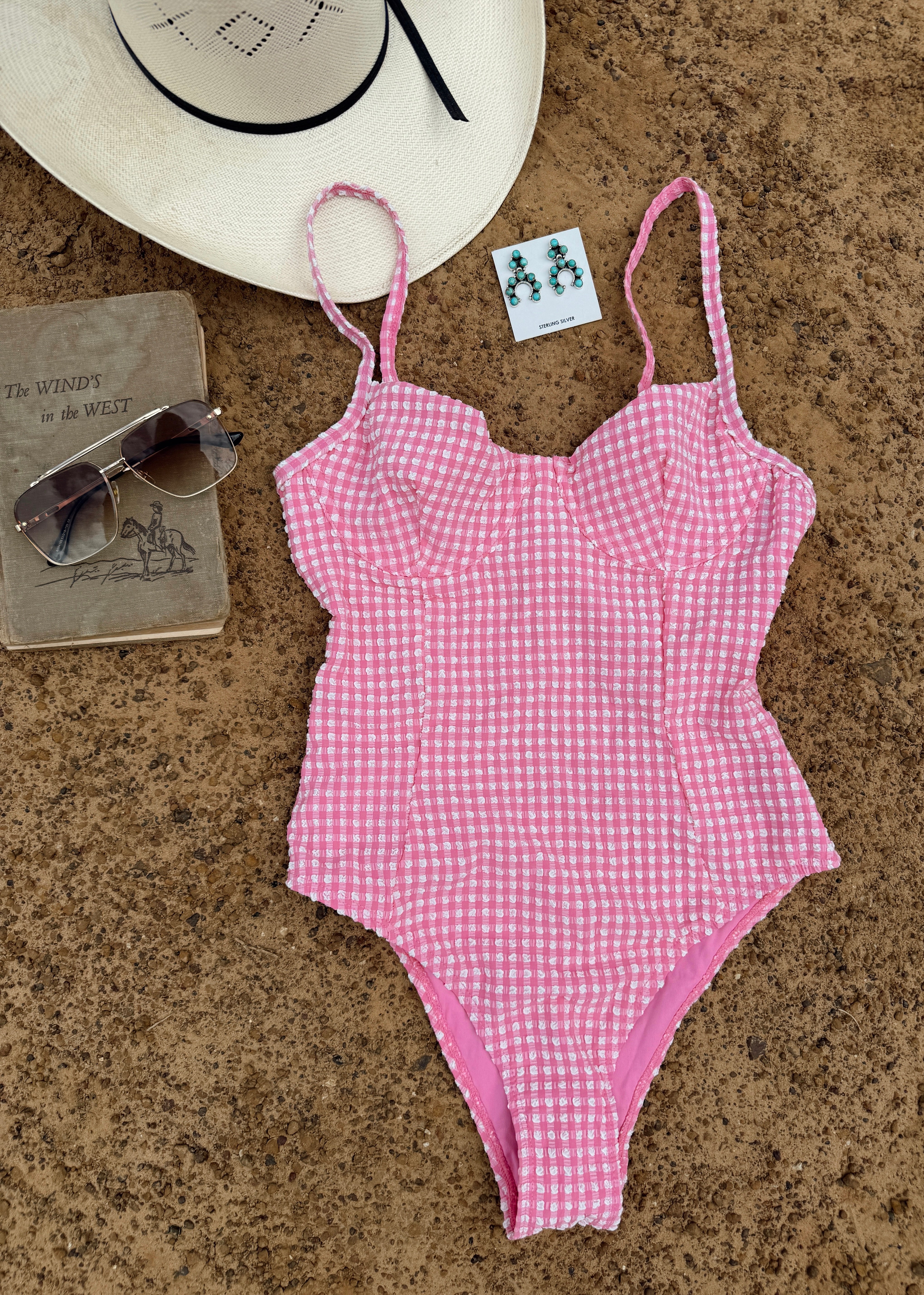 The Regina One Piece
