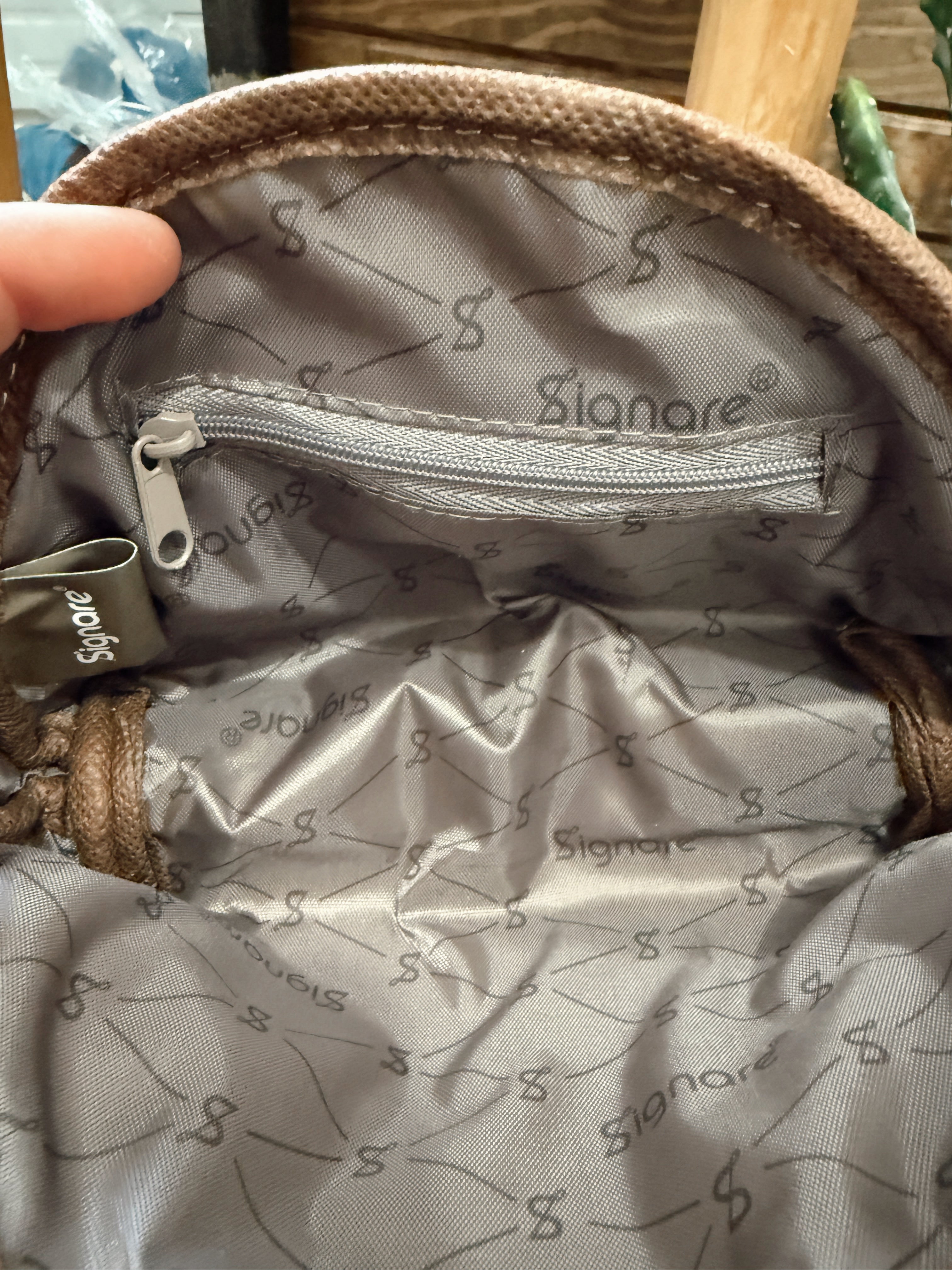 The Cosmetic Bag - Poppy