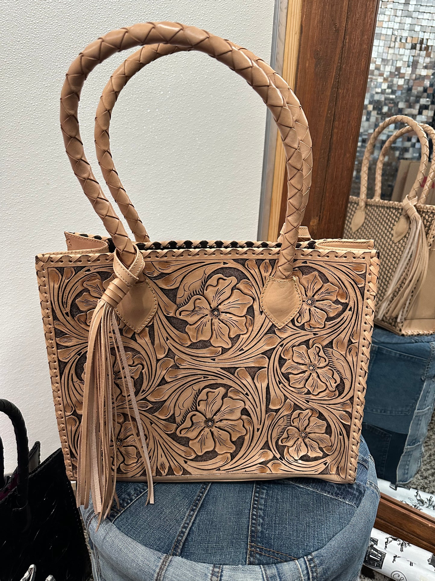 The Que Chula Marcos Purse {3 Colors}