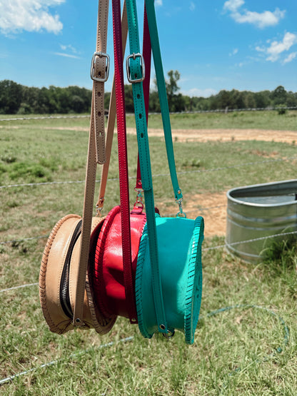 The Que Chula Redondo Leather Tooled Purse {6 Colors}